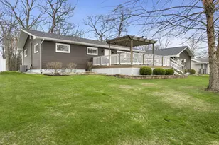 70032 Oak Leaf Dr, Edwardsburg, MI 49112 - Photo 38