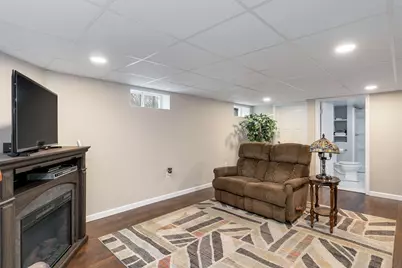 70032 Oak Leaf Drive, Edwardsburg, MI 49112 - Photo 34