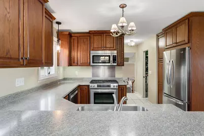 70032 Oak Leaf Drive, Edwardsburg, MI 49112 - Photo 18