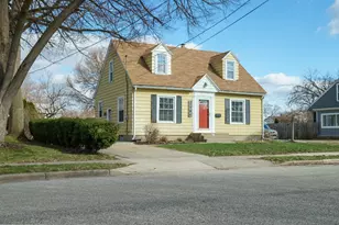 2708 Avon Ave SW, Wyoming, MI 49519 - Photo 2