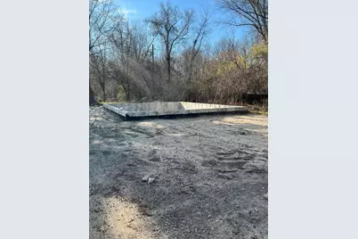 134 Birdie Avenue, Benton Harbor, MI 49022 - Photo 2