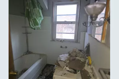 14677 Cloverlawn Avenue, Detroit, MI 48238 - Photo 8