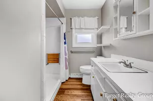 1660 Rose Pkwy SE, Grand Rapids, MI 49506 - Photo 18