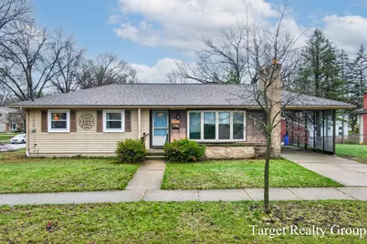 1660 Rose Parkway SE, Grand Rapids, MI 49506 - Photo 1