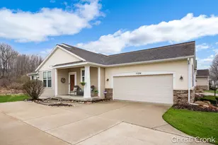 7334 Watermark Dr, Allendale, MI 49401 - Photo 2