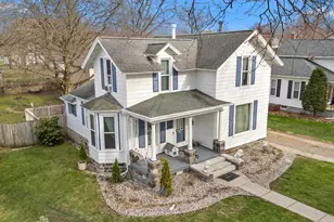 79 Budlong St, Hillsdale, MI 49242 - Photo 26