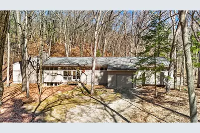 4249 Lake Road, Stevensville, MI 49127 - Photo 4