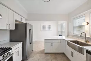 2066 Atkinson St, Detroit, MI 48206 - Photo 16