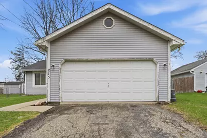 215 3rd Street, Fenton, MI 48430 - Photo 4