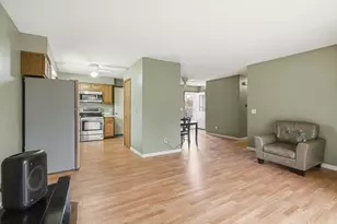 215 3rd St, Fenton, MI 48430 - Photo 8