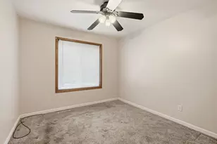215 3rd St, Fenton, MI 48430 - Photo 16