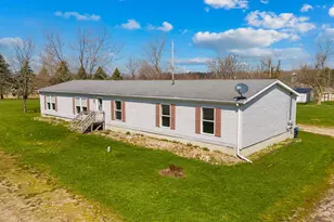 252 W Lincoln St, Reading, MI 49274 - Photo 1