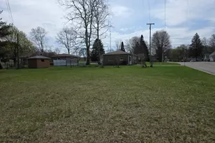 106 N Quincy St, Lawton, MI 49065 - Photo 30