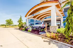 800 Whitwam Dr, Saint Joseph, MI 49085 - Photo 36