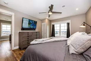 800 Whitwam Dr, Saint Joseph, MI 49085 - Photo 14