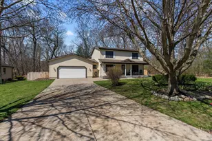 68600 Christiana Lake Rd, Edwardsburg, MI 49112 - Photo 2