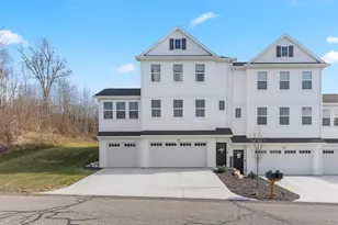 1234 Gleneagle Trail, Hudsonville, MI 49426 - Photo 2