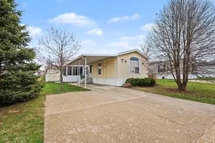 2864 Dornick Dr, Hudsonville, MI 49426 - Photo 4