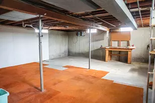 4556 Riverbend Dr SW, Grand Rapids, MI 49534 - Photo 16