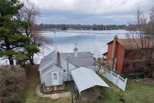 151 S Turk Lake Dr, Greenville, MI 48838 - Photo 2