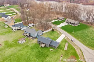 1942 Cygnet Dr, Otsego, MI 49078 - Photo 42