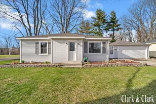 525 W Randall St, Coopersville, MI 49404 - Photo 18