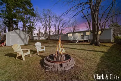 525 W Randall Street, Coopersville, MI 49404 - Photo 20