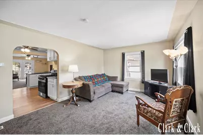 525 W Randall Street, Coopersville, MI 49404 - Photo 8