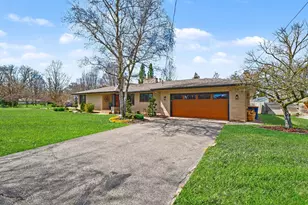 1051 Wren Ave SE, Grand Rapids, MI 49506 - Photo 4