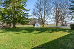 1307 4th St, Lake Odessa, MI 48849 - Photo 32