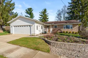 1307 4th St, Lake Odessa, MI 48849 - Photo 34