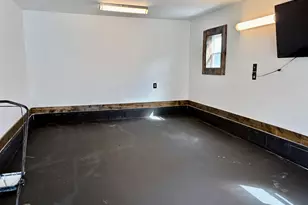 460 Hazel Ct, Muskegon, MI 49442 - Photo 28