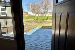 460 Hazel Ct, Muskegon, MI 49442 - Photo 14