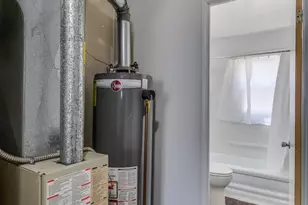 815 N Washington Ave, Battle Creek, MI 49037 - Photo 14