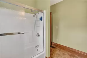 109 S Mulberry St, Marshall, MI 49068 - Photo 16