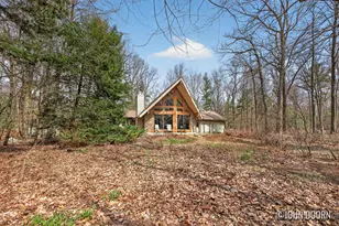 9063 Algoma Ave NE, Rockford, MI 49341 - Photo 2