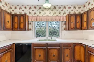 6240 Nantucket Ln, Kalamazoo, MI 49009 - Photo 18