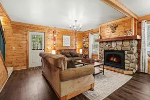 5526 Longbridge Rd, Pentwater, MI 49449 - Photo 2