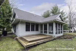 2286 Perry St, Holland, MI 49424 - Photo 8