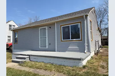 17870 Yonka Street, Hamtramck, MI 48212 - Photo 2