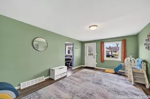 2289 Orchard Ave, Muskegon, MI 49442 - Photo 10