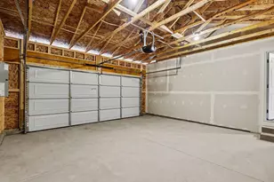 2058 Kristin Ct, Muskegon, MI 49442 - Photo 20