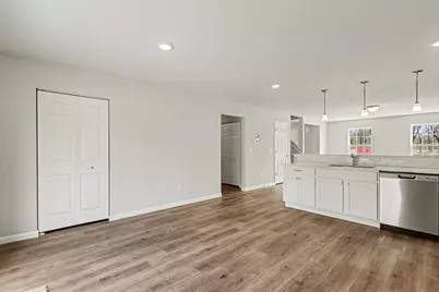 2058 Kristin Court, Muskegon, MI 49442 - Photo 4