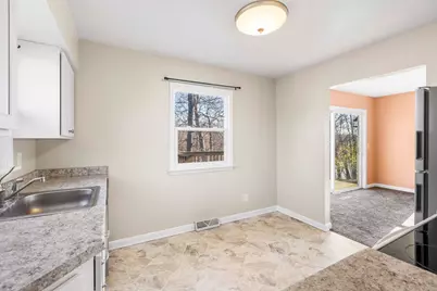 405 S Shore Drive, Battle Creek, MI 49015 - Photo 6