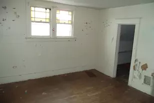 841 E 8th St, Flint, MI 48503 - Photo 10