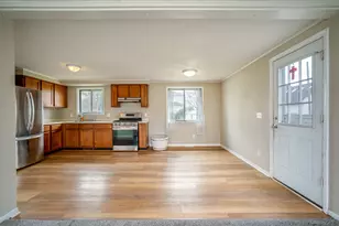 1720 Michigan St, Algonac, MI 48001 - Photo 6