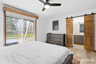 7500 Cascade Rd SE, Grand Rapids, MI 49546 - Photo 20