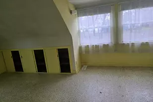 2158 E Broadway Ave, Muskegon, MI 49444 - Photo 10