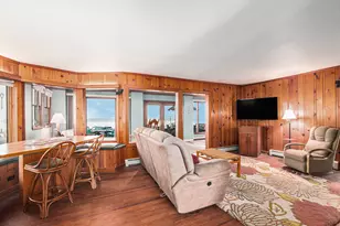 30 Lakeshore Dr, South Haven, MI 49090 - Photo 12