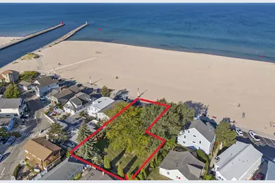 30 Lakeshore Drive, South Haven, MI 49090 - Photo 1